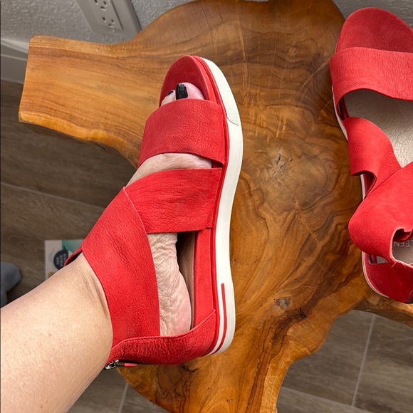 Red Women's Sandals - Picture 4 of 4